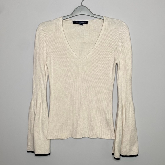 French Connection Vneck sweater Size Large Cream Bell Sleeve Fairy Office Career - Picture 3 of 13
